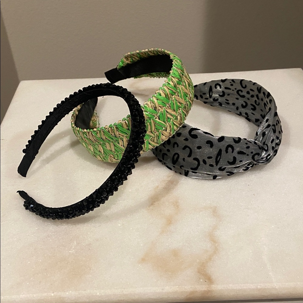 NWOT Festive Trio of Hair Accessories